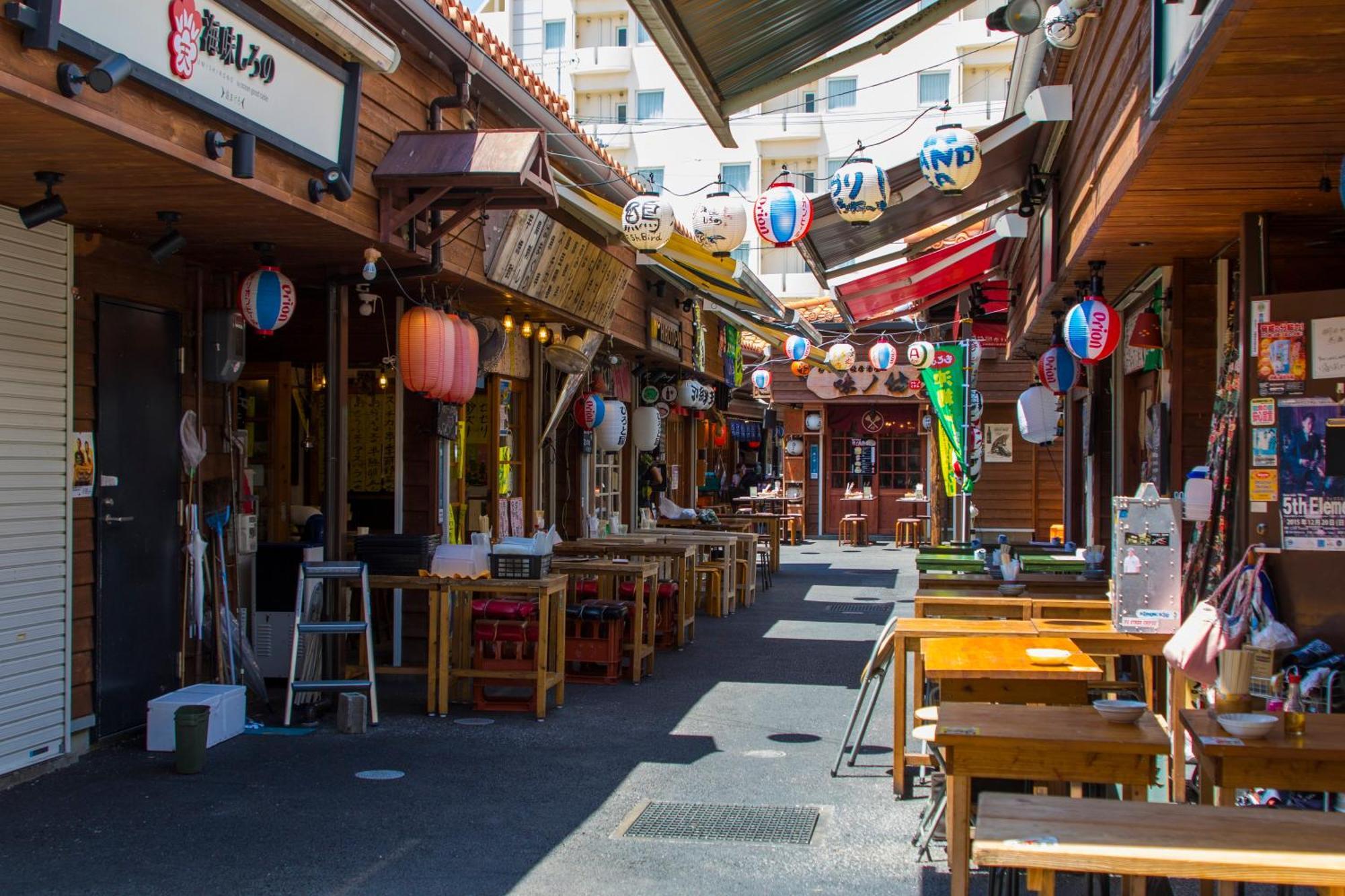 Nest Hotel Naha Nishi Екстер'єр фото